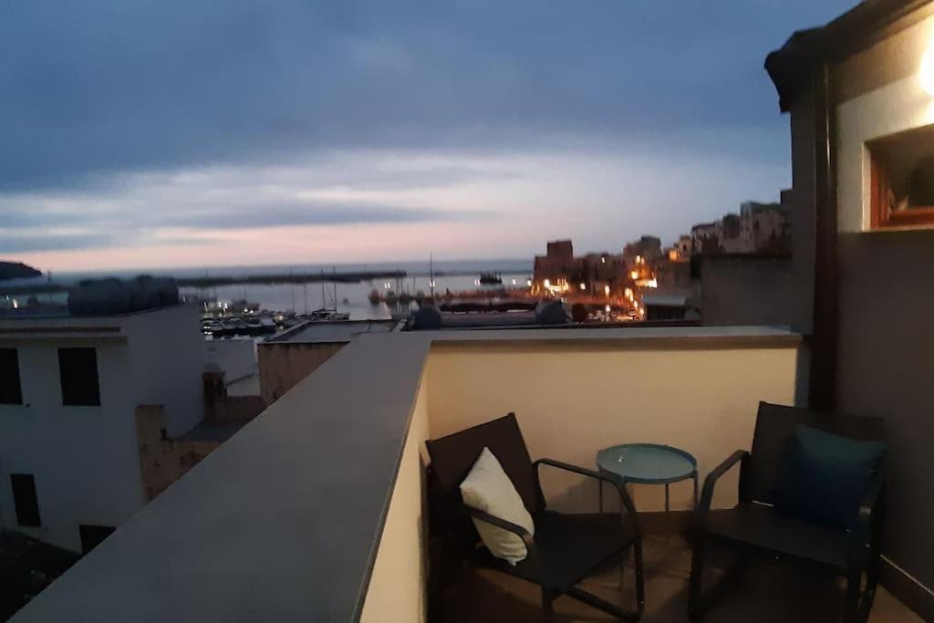 A 2 Passi Dal Castello ,Appartamento Con Veranda Castellammare del Golfo Exterior photo